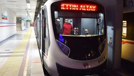 Kurban Bayramı arefesinde İzmir'de toplu taşıma ücretsiz mi? Otobüs ve metro arefe günü ücretsiz mi?