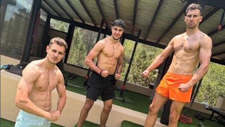 14 Spieler auf Party-Tour - Mucki-Show der Bayern-Stars auf Ibiza!