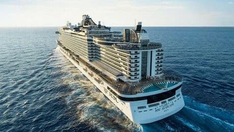 Royal Caribbean, 140 passeggeri si ammalano durante la crociera. Le possibili cause e il viaggio da incubo vissuto in Messico