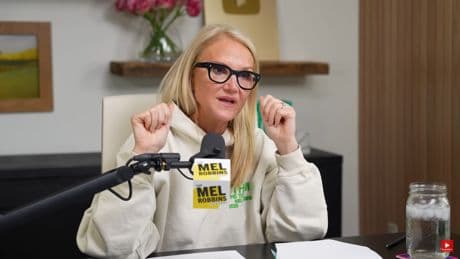 Mel Robbins, experta en crecimiento personal: “Si quiero que mi relación con alguien mejore no puedo esperar a que cambie, intentar cambiar a alguien no es amor de verdad”