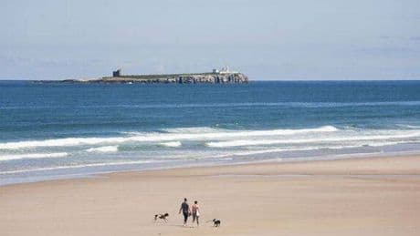 American travel adviser names her favourite UK beach — 'gives me goosebumps'