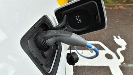 Elektromobilität : Darum zweifeln viele Deutsche am E-Auto