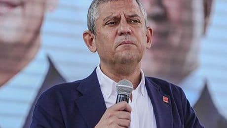 CHP Genel Başkanı Özel, İstanbul'da kreş ve öğrenci yurdu açılışına katıldı