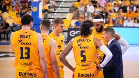 Dreamland Gran Canaria: tres vueltas y media a la Tierra en una temporada