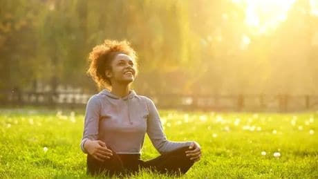 Three easy rituals to manifest a partner this summer, according to a tarot expert