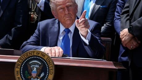 USA: Trump droht Käufern von iranischem Öl mit Sanktionen