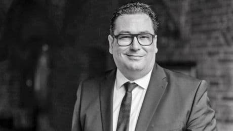 SPD-Landrat stirbt unerwartet im Alter von 49 Jahren