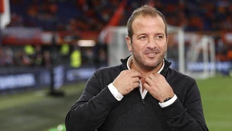 Vor Duell mit FC Bayern: Van der Vaart: Alles unter fünf Gegentoren wäre für HSV gut