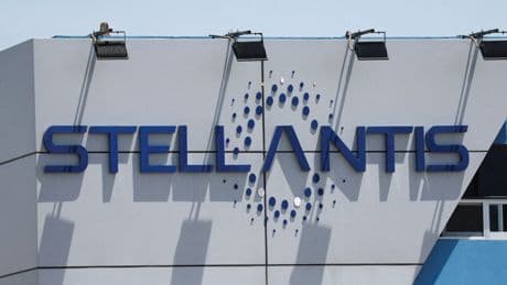 In Europa +5,9% le vendite di auto a luglio: è boom per Byd, giù Tesla e Stellantis