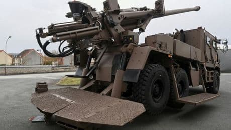 Retards de paiement, des promesses mais pas de commandes... Comme l'Etat, l'armée française vit à crédit