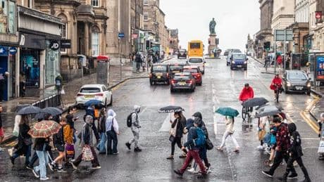 Exact date Scotland's sunshine will be broken by 'heavy and thundery showers'
