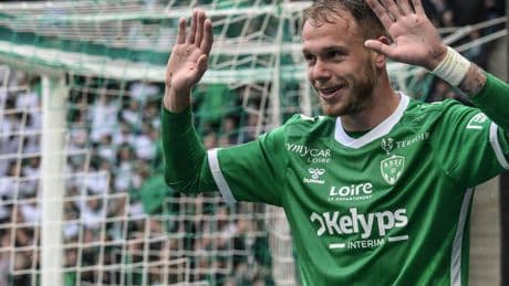 Ligue 1 : Saint-Étienne arrache le match nul face à Brest et garde un peu d'espoir