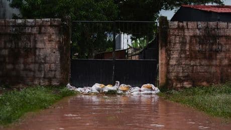 Al menos cinco muertos, dos de ellos menores, por las lluvias torrenciales en el norte de Colombia