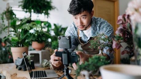 Social Media Tips For Business Owners Who Hate Self-Promotion