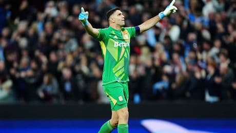 Sıra kaleci transferinde! Aslan'dan Emiliano Martinez hamlesi
