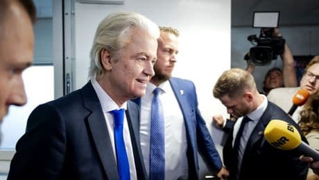 Coalitie trilt na crisisoverleg over asiel