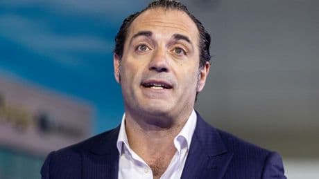 Stellantis: le successeur de Carlos Tavares est connu, c'est un Italien qui dirigeait les activités du groupe aux Etats-Unis