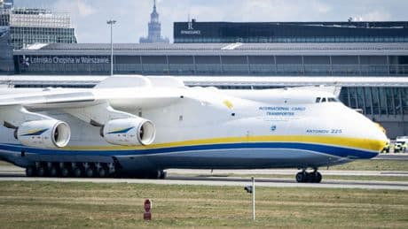 Antonow AN-124: Größtes Frachtflugzeug der Welt "floh" aus der Ukraine nach Leipzig
