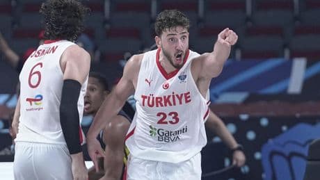 12 Dev Adam'ın çeyrek finaldeki rakibi Polonya oldu