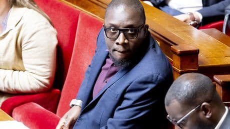 «Cet héritage nous oblige» : en Algérie, le député LFI Aly Diouara rend hommage aux combattants du FLN