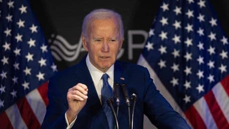 Biden: «Trump ha tagliato la testa alla previdenza sociale»