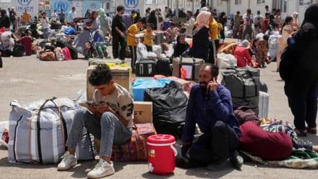 Iran : près de 450 000 Afghans ont quitté le pays depuis le 1ᵉʳ juin, poussés hors des frontières par les autorités