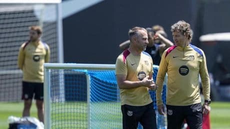 Una baja y la vuelta de un canterano en la lista de Flick para el Villarreal