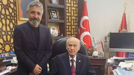 Bahçeli istedi, Ali Kınık okudu: Kardeşlik Türküsü
