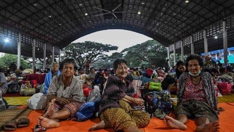 Thaïlande-Cambodge : Donald Trump affirme que les deux pays ont accepté de se rencontrer en vue d’un cessez-le-feu