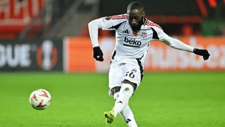 Beşiktaş'tan ayrılan Arthur Masuaku Premier Lig'e dönüyor! İşte yeni takımı...