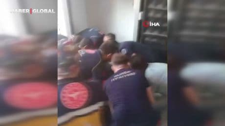 Bursa’da asansörde korku dolu anlar!