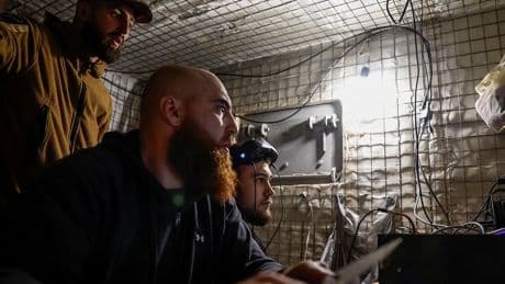 En Ukraine, les drones à fibre optique au cœur de la guerre du futur