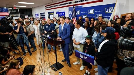 Los demócratas de Texas se fugan a otros estados para evitar una polémica reforma electoral de los republicanos