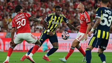 UEFA Şampiyonlar Ligi: Fenerbahçe, Benfica karşısında avantaj arayacak! Kanarya'da tek eksik...