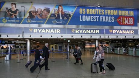 Ryanair set to raise bonuses for staff who catch oversized cabin bags