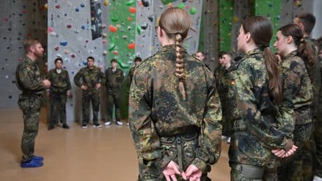 Neuer Wehrdienst: Immer mehr Anträge auf Kriegsdienstverweigerung