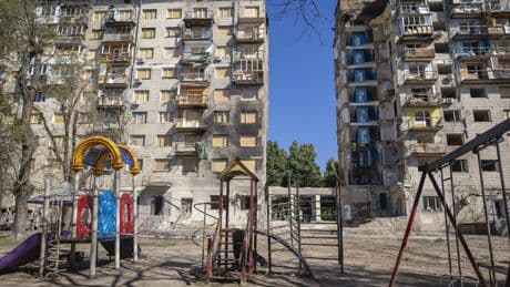 Guerre en Ukraine, jour 1223 : Poutine accusé d’éviter les négociations, frappes en Ukraine