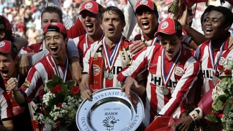 PSV-icoon Phillip Cocu specialist in aftroeven Ajax op laatste speeldag: ’Toen heb ik met de clubleiding nog over Koeman gesproken’
