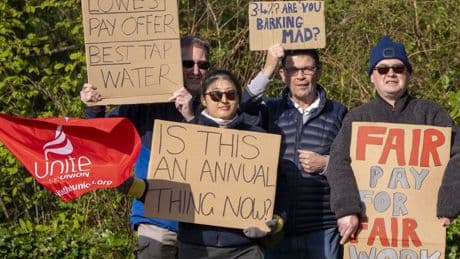 Union urges for ministers to help with Scottish Water pay dispute