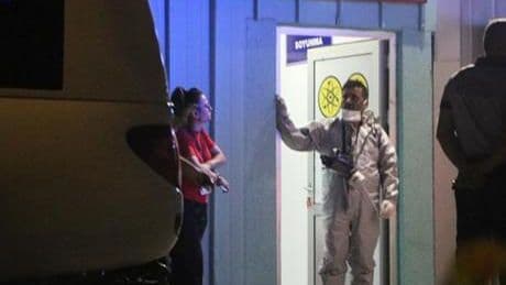 Otomobilin yakıt deposundaki maddeden etkilenen polisler taburcu oldu