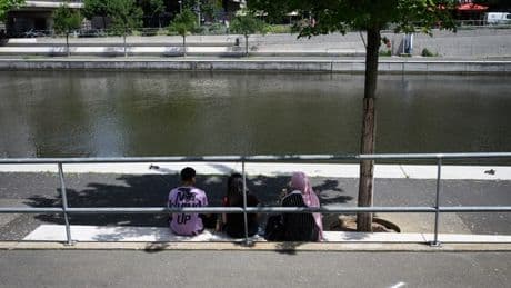 La vague de chaleur se poursuit, le Rhône maintenu en vigilance orange "canicule" ce lundi