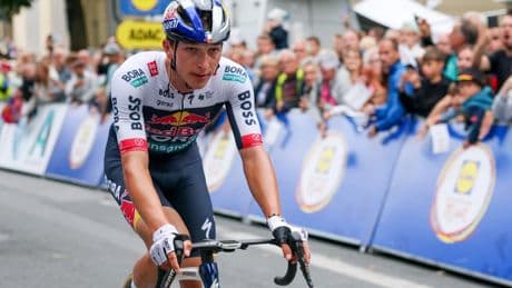 Sturz bei Deutschland Tour: Schreckmoment um Radprofi Florian Lipowitz