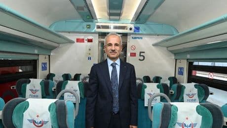 Yaz tatilinde YHT’lere ek sefer! Ankara-Eskişehir ve Ankara-Sivas hatlarında ek YHT seferleri 14 Temmuz’da başlıyor