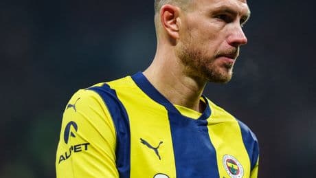Edin Dzeko'dan çarpıcı paylaşım!