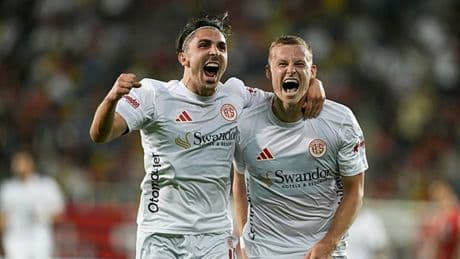 Antalyaspor’u Storm uçurdu