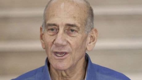 Eski İsrail Başbakanı Olmert: İsrail'in Gazze'de yaptıkları "savaş suçuna çok yakın"