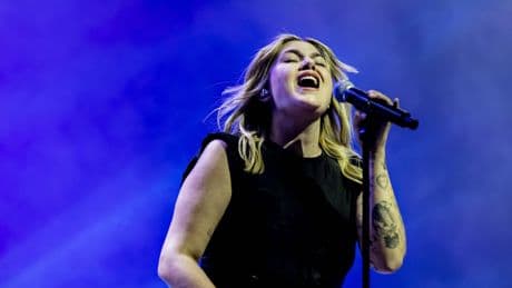 Französische ESC-Kandidatin Louane läuft in Deutschland seit Jahren im Radio