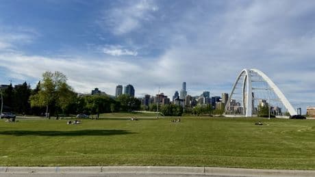 Heat warnings issued as Edmonton, northern Alberta to see 30 C temperatures