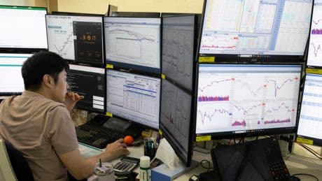 Borse Ue in rialzo, regge tregua in Medio Oriente. Focus dazi, data chiave 9 luglio