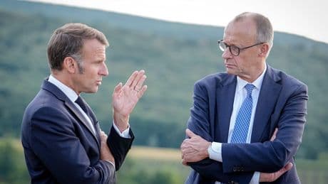 Deutsche drohen mit Abbruch - Kampfjet-Zoff zwischen Merz und Macron